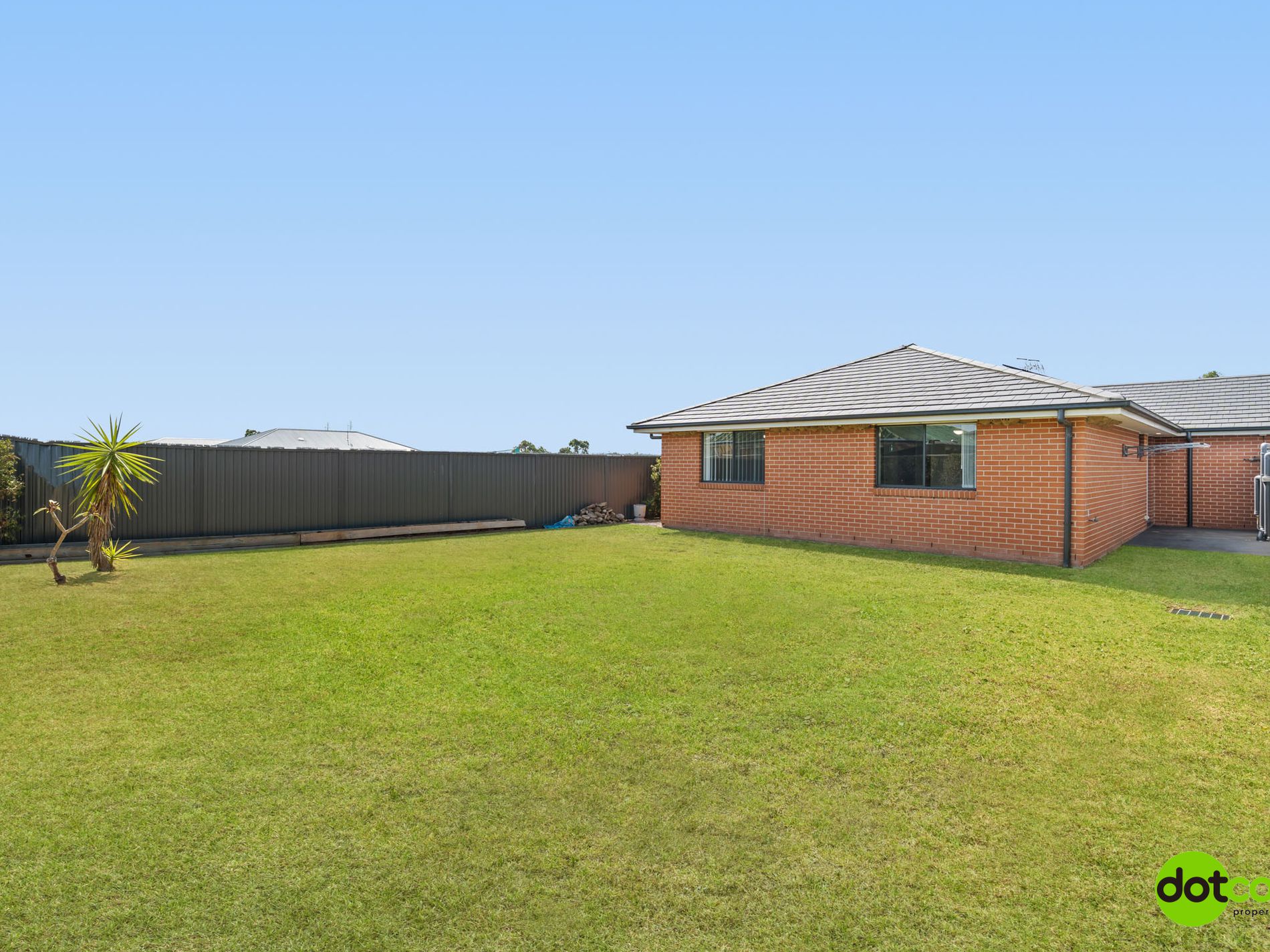 15 Violet Road, Hamlyn Terrace
