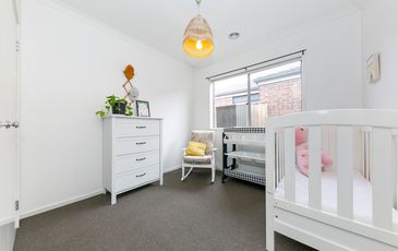 23 Monica Way, Beaconsfield