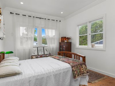 87 Cardiff Road, Elermore Vale