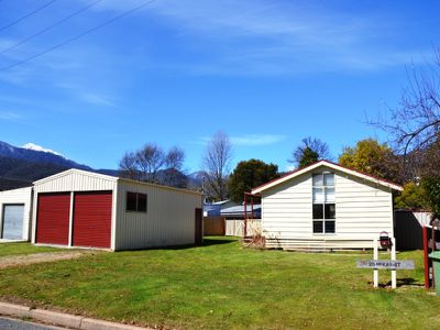 28 McKay Street , Mount Beauty