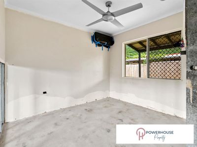 2-4 Wyuna Drive, Caravonica