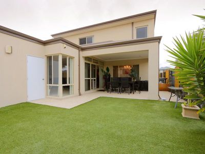 9 Cambridge Prom, Canning Vale