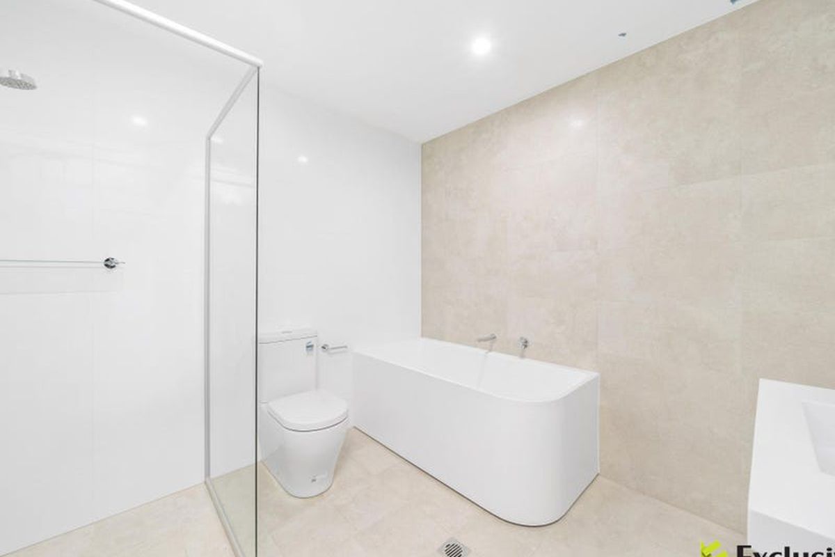 701 / 10-14 Smallwood Avenue, Homebush
