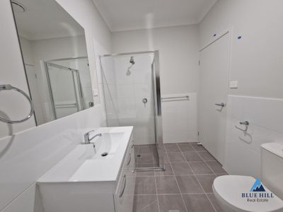 2 / 94 Settlers Boulevard, Chisholm
