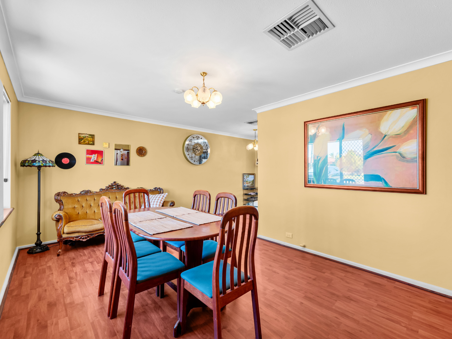 11 View Avenue, Langford