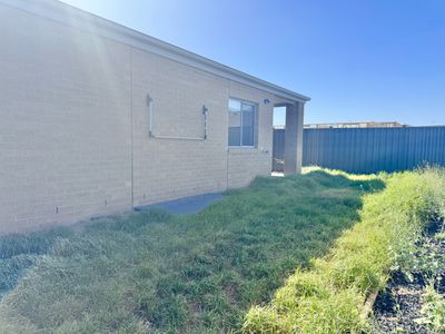 6 Tecoma Street, Manor Lakes