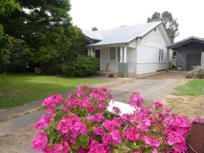 22 Hughes Street, Tatura