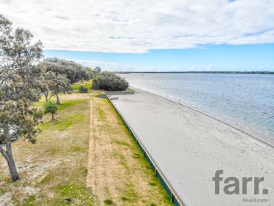 15 / 89 Bayview Street, Runaway Bay