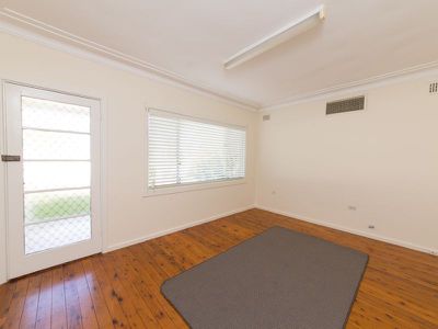 41 Young Street, Dubbo