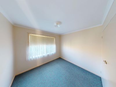 9 Sallys Lane, Kennington