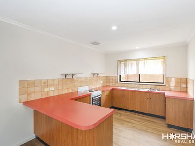 1 / 9 Young Street, Horsham