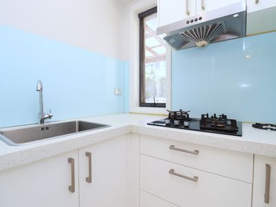 6 McQuoids Road, Flat Bush