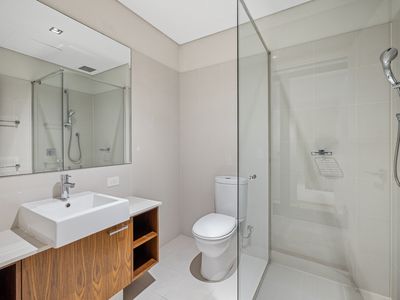 8 / 65 Milligan Street, Perth