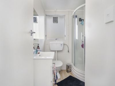 4 / 33  Old Mill Street, Frankton