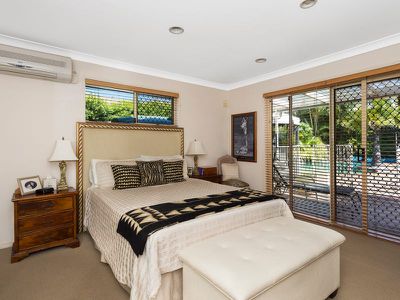 9 Peter Senior Court, Parkwood