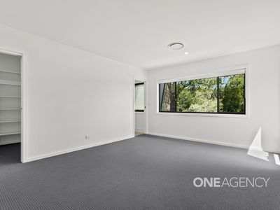 2 / 3 Brook Street, Dapto