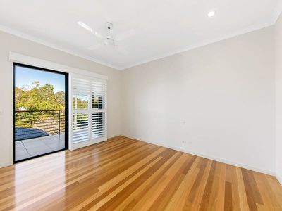2 / 12 Doonella Street, Tewantin
