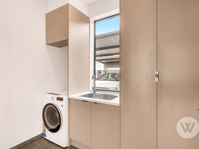 15 Albany Lane, Port Adelaide