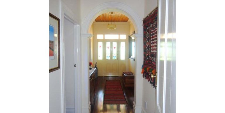 24 Hurt Street, Violet Town