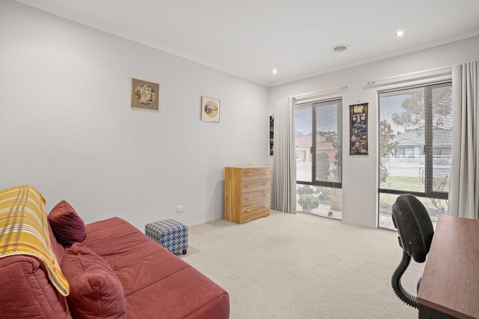 10 Grandis Drive, Baldivis