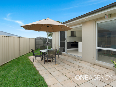 15 Meyer Place, Bomaderry