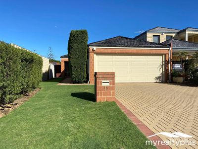 15 Mattingley Heights, Murdoch