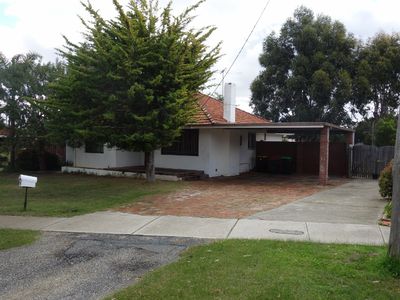 11 St Albans Rd, Nollamara