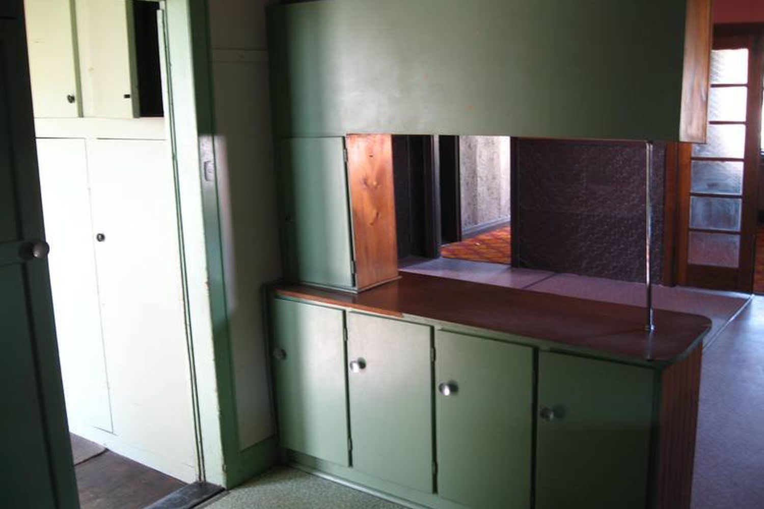 5 Alexander Avenue - - For Rent, Horsham