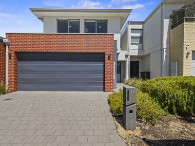 19 Nirvana Way, Willetton