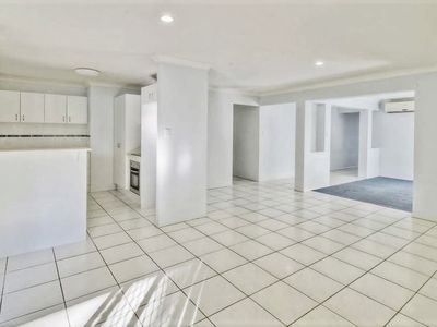 21 Lorikeet Way, Crestmead