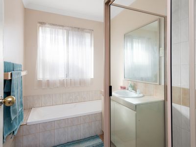 6 Mettam Close, Boulder