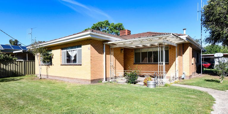 16 Platt Street, Euroa