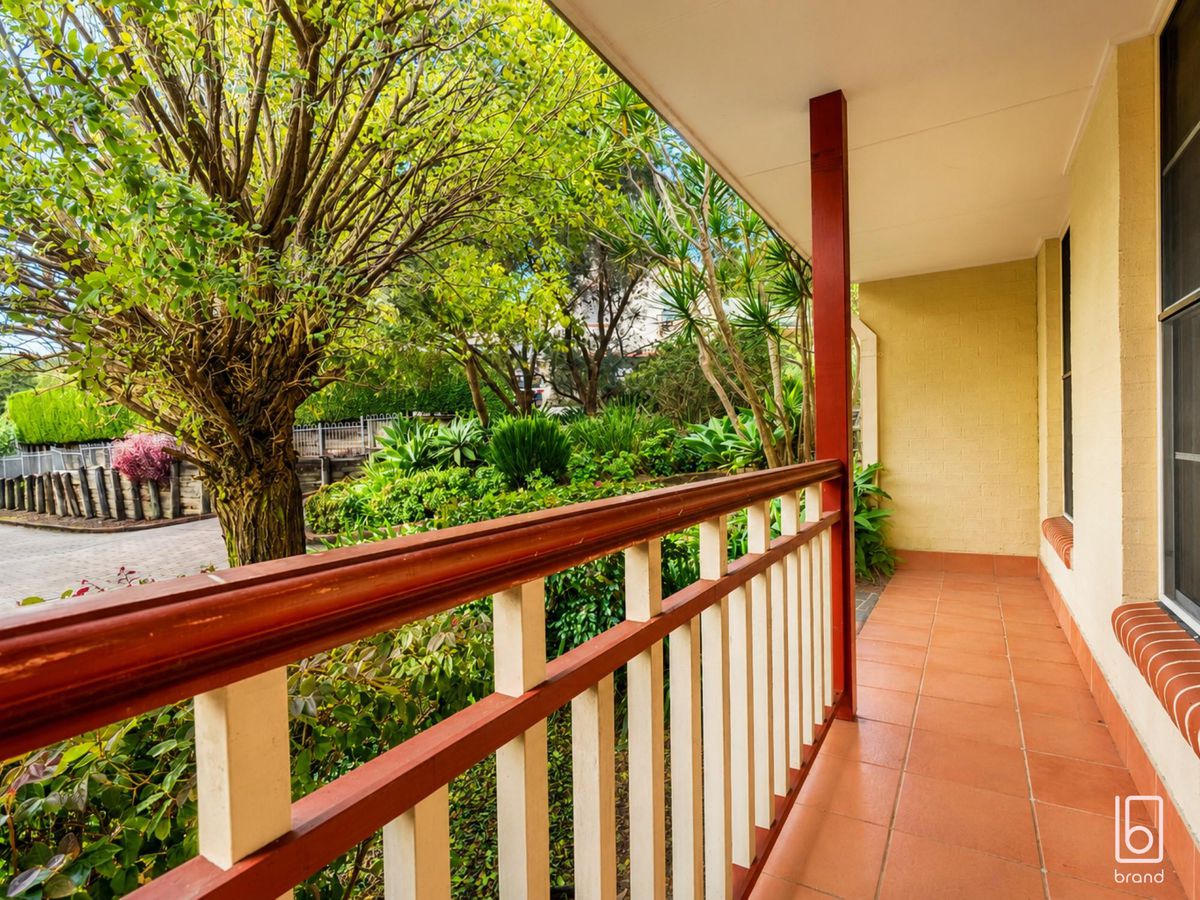 30 / 11 Berrys Head Road, Narara