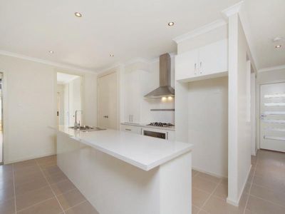 2 Alison Boulevard, Epsom