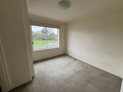 6 / 2 John Street, Footscray