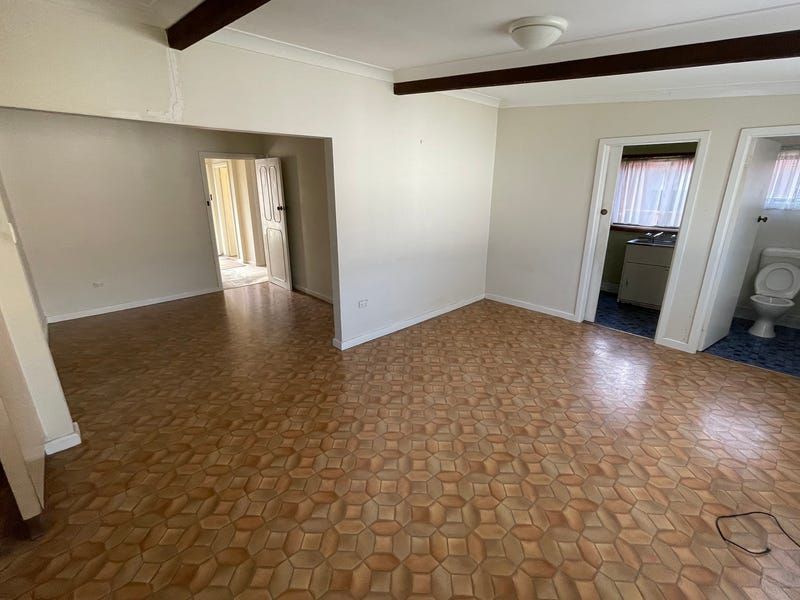 16 Morris Street, Merrylands