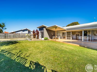 8 Susan Place, Skennars Head