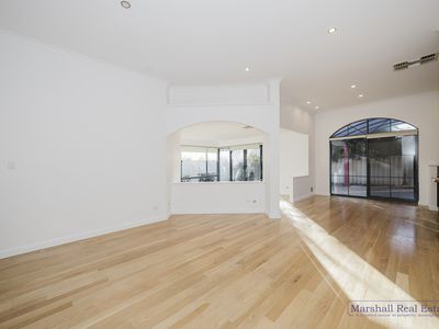35 Staunton Vale, Carramar