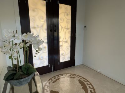 145 Barnes Boulevard, Horsham