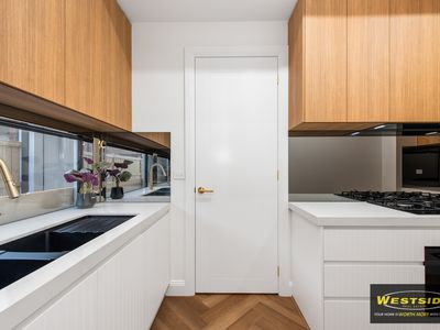 31 Alrose Gr, Deanside