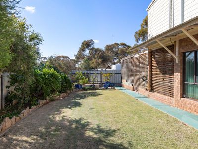 14 Kirwan Court, Hannans