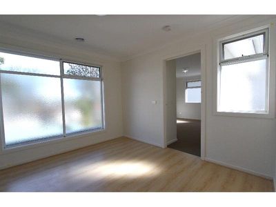 12 Kirk Street, Ringwood