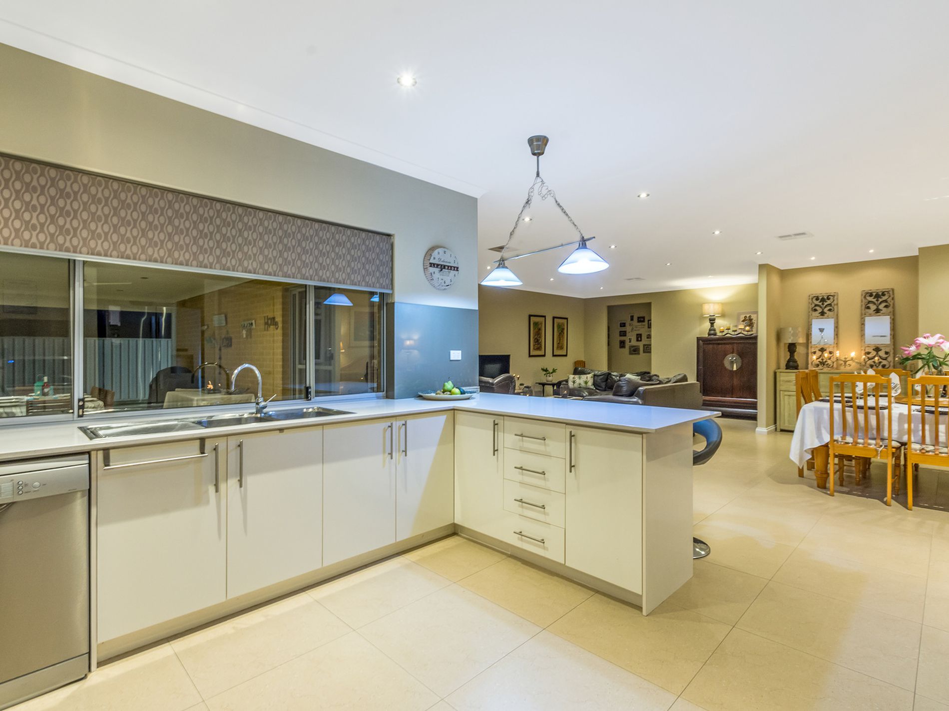 5 Emperor Way, Yanchep