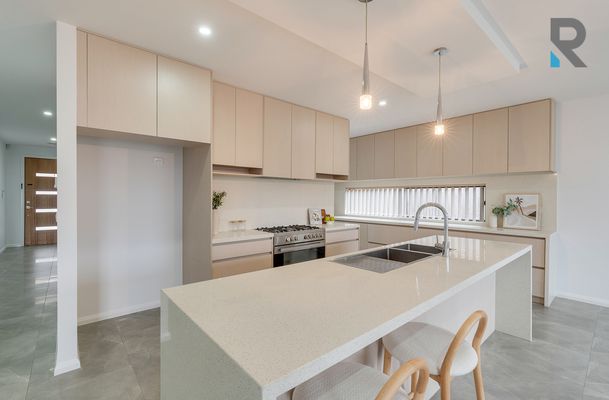 2 Realm Vista, Mickleham