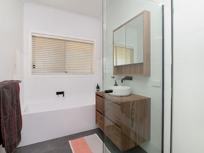 25-27 Speed Street, Heathcote