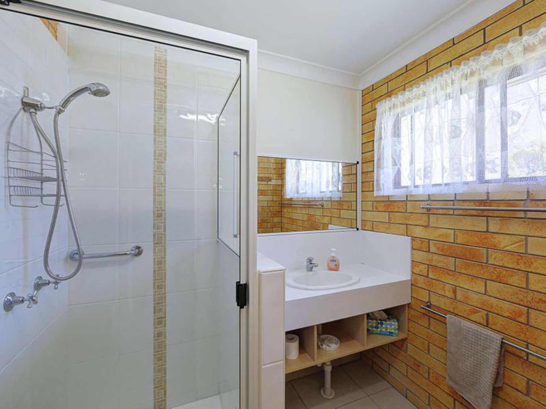 2 / 83 Mackerel Street, Woodgate