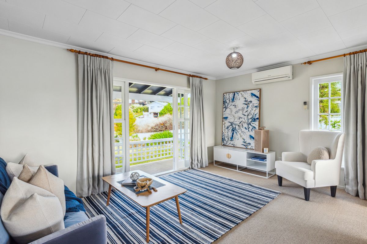 12 Hicks Crescent, Waikanae Beach