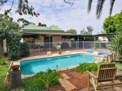 56 Bourke Street, Piccadilly