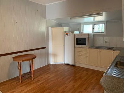 24 Edward Street, Urangan