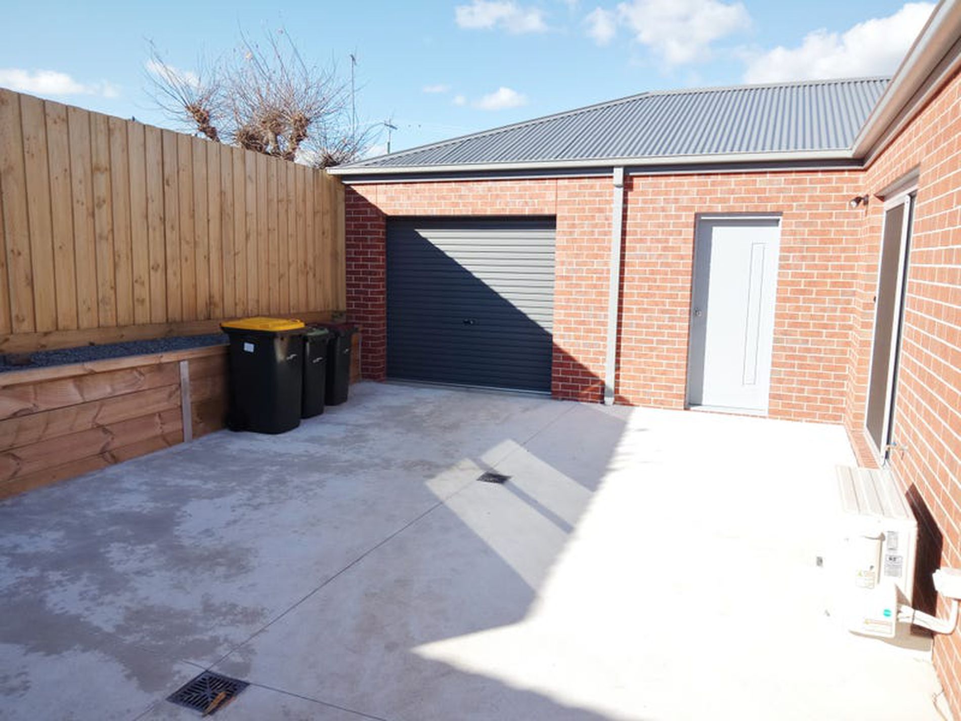 2 / 6 Synnott Street, Hamlyn Heights